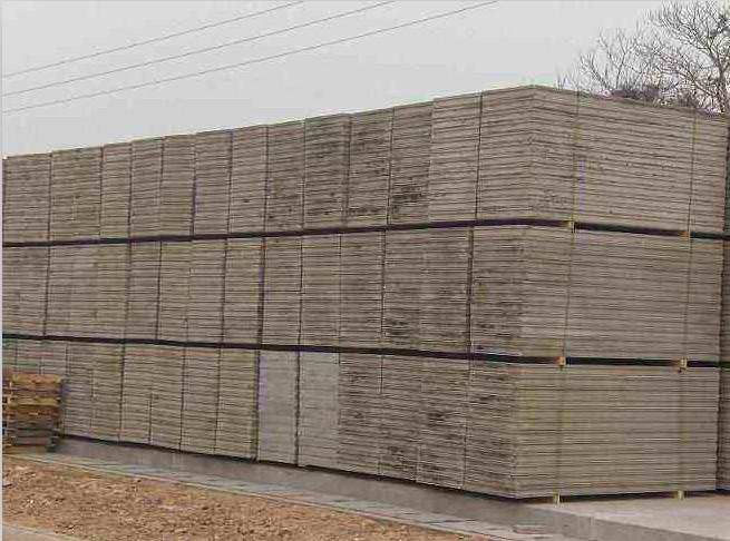 輕質(zhì)復(fù)合夾心隔墻板