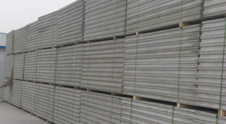 輕質(zhì)復(fù)合隔墻板哪家好